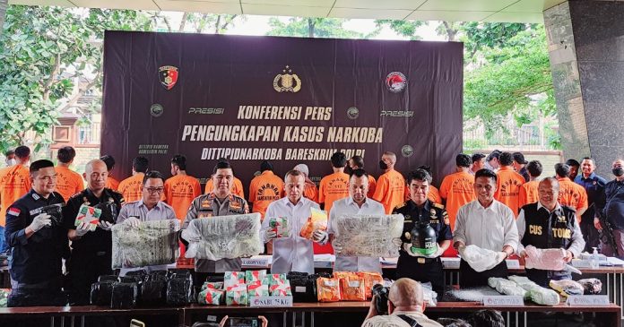 Bea Cukai Batam dan Dittipidnarkoba Bareskrim Polri Gagalkan Penyelundupan Sabu dari Italia