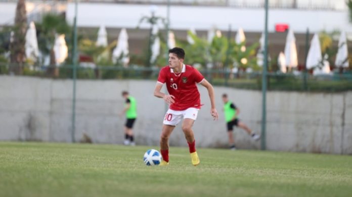 Debut Bersama Timnas Indonesia, Justin Hubner Gagal Paham Operannya Sering Ngaco