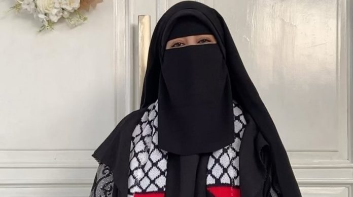 Silaturahmi dengan Besan, Ummi Pipik Gercep Doakan Kesembuhan Egy Maulana Vikri
