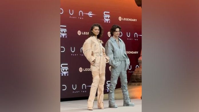 Premier Fim Dune: Part Two di Korea, Zendaya dan Timothe Chalamet Kompak Pakai Jumpsuit 