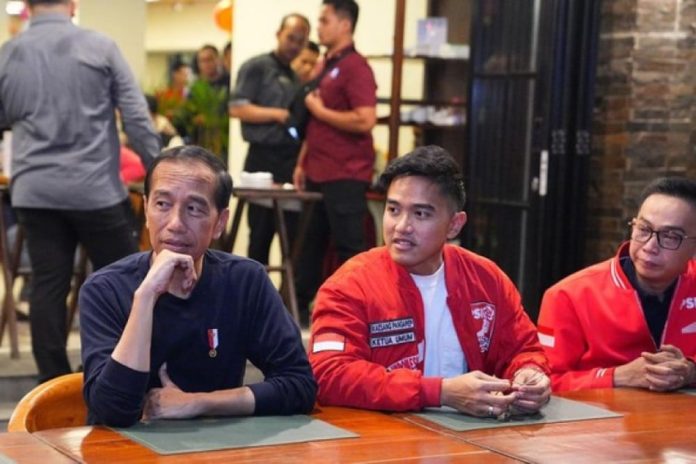 Respons 'Dingin' Istana Vs Suara 'Perlawanan' dari Kampus