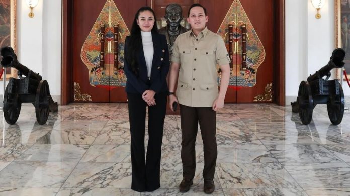 Diduga Bakal Dinikahi Ajudan Prabowo, Nikita Mirzani Unggah Video Galau Usai Pamer Kebaya Putih