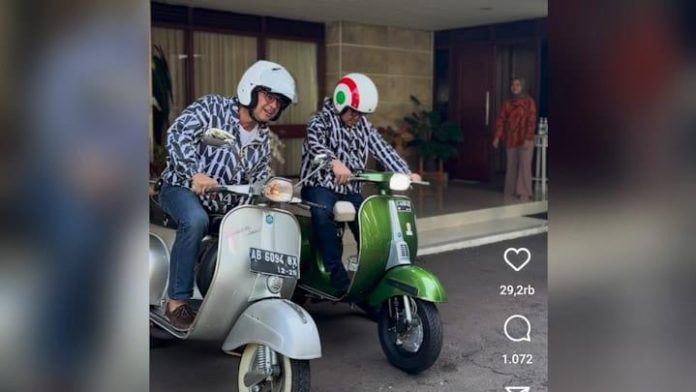 Pakai Vespa Jadul, Anies dan Cak Imin Ikut Trend War Takjil, Dapat Tahu hingga Pisang Ijo