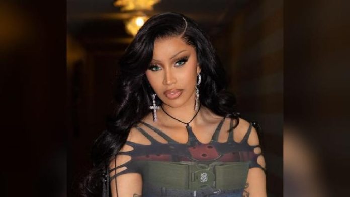 Takut Jalani Hidup Akibat Komentar Jahat, Cardi B Merasa Kehilangan Diri Sendiri