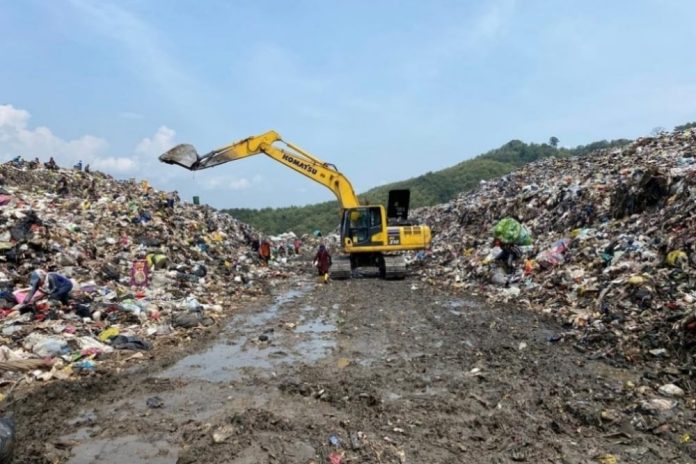 Volume Sampah Lebaran di TPK Sarimukti Terkendali