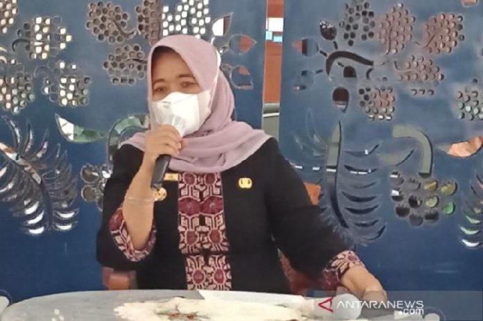 Bupati Sleman Kustini Kembalikan Formulir ke PDIP untuk Maju Lagi di Pilkada 2024