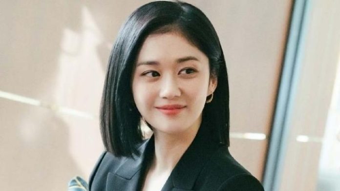 5 Profesi Ikonik yang Diperankan Jang Nara