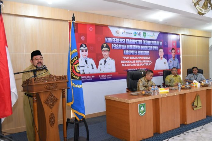 Bupati Bengkalis Harapkan PWI Terus Maju dan Berkembang - insightkepri.com