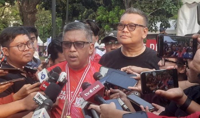 Hasto Kristiyanto Ikut Meriahkan Penutupan Bulan Bung Karno dengan Fun Run