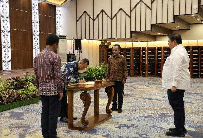 Dukung Pengembangan Investasi, Menko Airlangga Hartarto Apresiasi Kinerja BP Batam - insightkepri.com