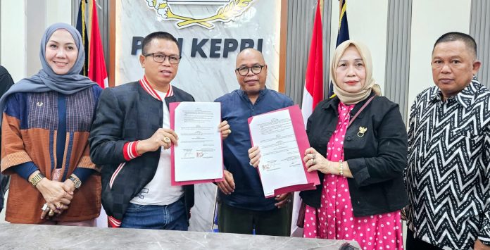 KKSS dan Dewan Kebudayaan Makassar Tandatangani MoU Pengembangan Kebudayaan Sulsel di Kepri - insightkepri.com