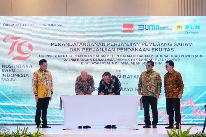 Kolaborasi PLN Batam Bersama PT Aruna Kelola PLTS Ground Mounted Terbesar di Indonesia - insightkepri.com