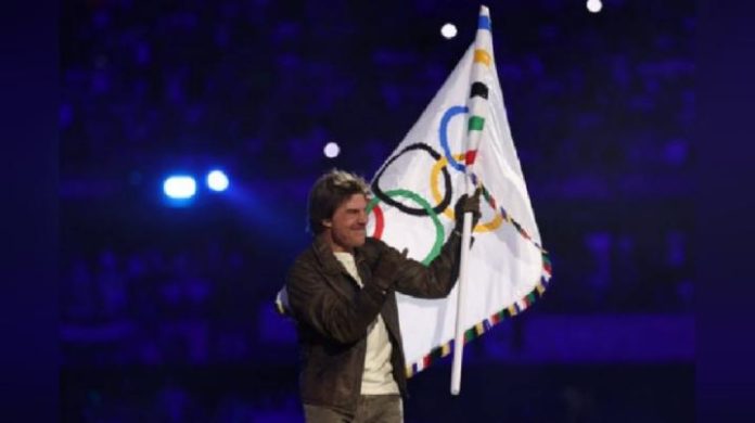 Tom Cruise Tutup Olimpiade Paris 2024, Bawa Misi Bendera ke Los Angeles 2028