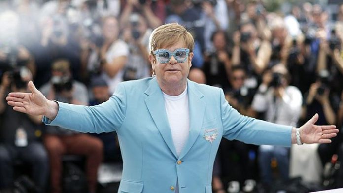 Elton John Merampungkan Album Baru