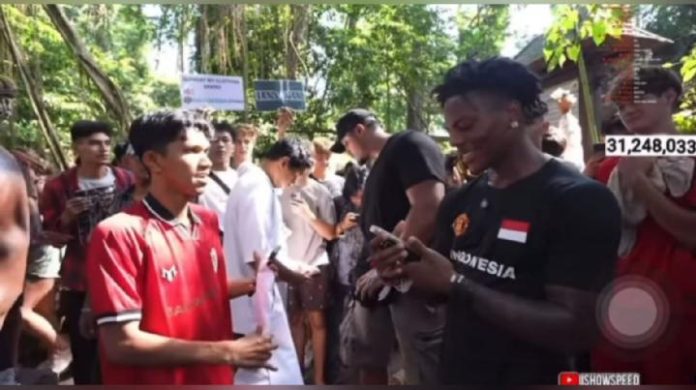 Kalah Adu Cepat dari IShowSpeed, Pria Aceh Ini Jalan Kaki dari Bali ke Jakarta