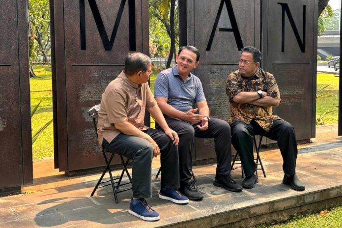 Disinggung RK Soal Penggusuran, Ahok: Artinya Paling Banyak Sediakan Rusun dan Atasi Banjir