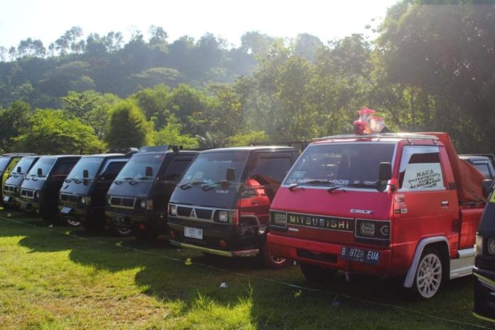 Daftar Mobil Pikap Terlaris November: L300 Salip Hilux Rangga