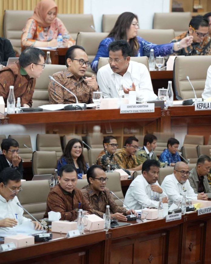 Hadiri RDP Lanjutan, BP Batam Laporkan Pencapaian Kinerja dan Rencana Pengembangan Batam - BP Batam