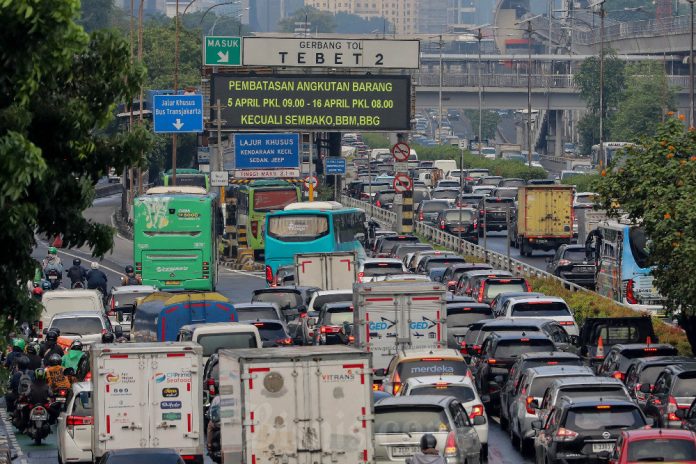 Libur Nataru, Kemenhub Batasi Operasional Kendaraan Angkutan Barang