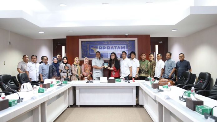 Belajar Pengelolaan Batam, DPRD Jawa Timur Sambangi BP Batam - BP Batam