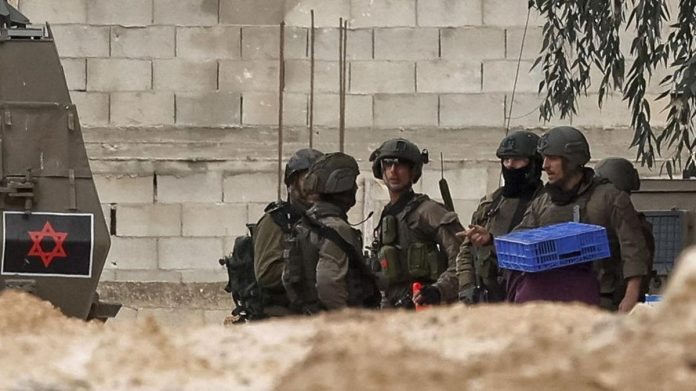 Israel Perkuat Barisan di Gaza Usai Hamas Tunda Pembebasan Sandera