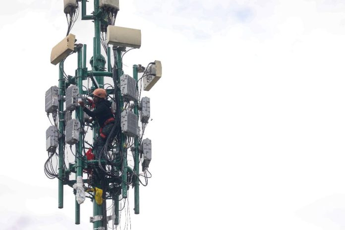 Lelang 700 MHz Lebih Mendesak Ketimbang 1,4 GHz, Ahli ITB Ungkap Alasannya