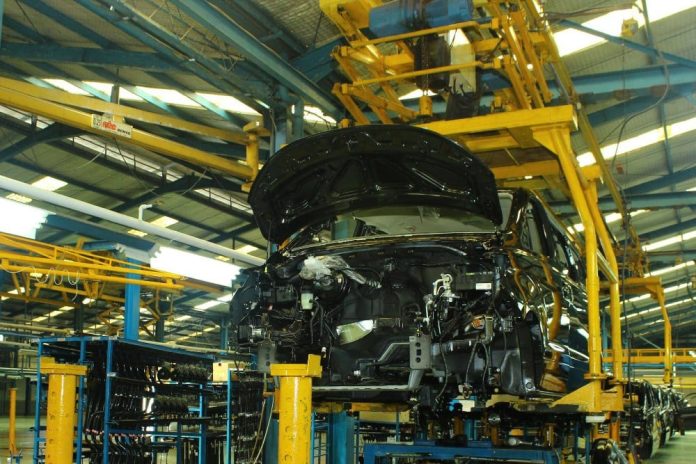 Terpaut 13.432 Unit, Mampukah Produksi Mobil RI Salip Thailand?