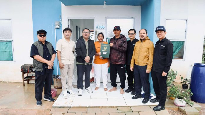 Deputi IV BP Batam Tinjau Progres Pembangunan Rumah Baru Warga Rempang di Tanjung Banon - BP Batam