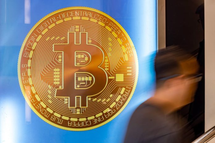 Pasar Kripto Tertekan Ketidakpastian Ekonomi AS, Bitcoin Tenggelam di Bawah US$80.000