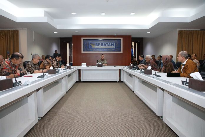 Kumpulkan Jajaran, Deputi Bidang Pengelolaan Bandara, Pelabuhan, dan Lalu Lintas Barang BP Batam: Tingkatkan Sinergi untuk Majukan Batam - BP Batam