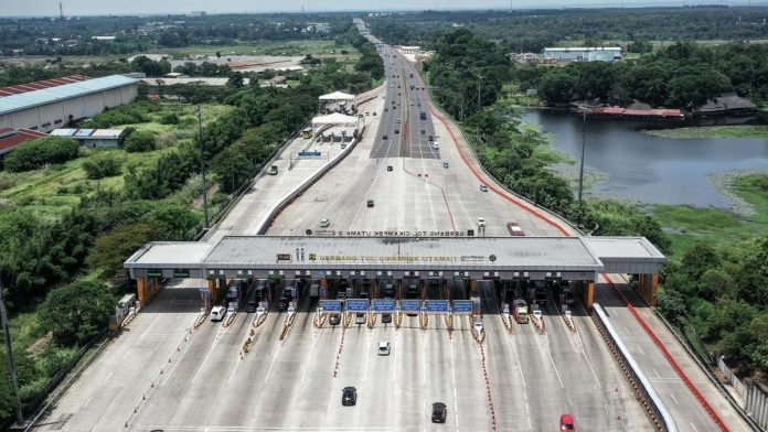 One Way Arah Jakarta: KM 219 Tol Kanci Pejagan sampai Cikampek Utama