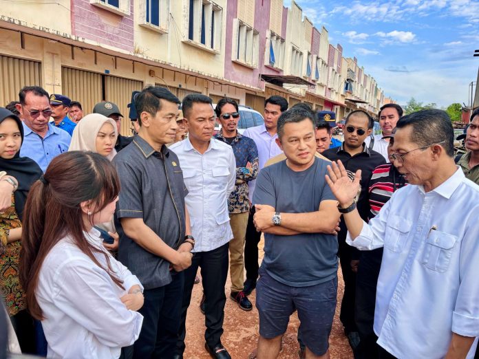 Wakil Kepala BP Batam Sidak Aktivitas Cut and Fill di Wilayah Botania I - BP Batam