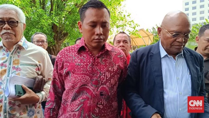 Di Sidang Hasto, Kusnadi Akui Kenal Harun Masiku & Pernah Dititipi Tas