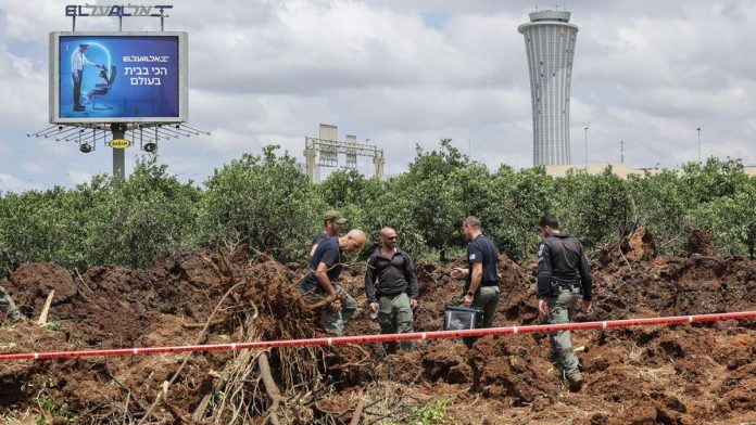 Houthi Serang Lagi Bandara Utama Israel Ben Gurion di Tel Aviv