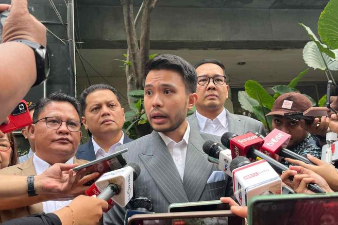 Ini Alasan Jokowi Absen Serahkan Ijazah ke Bareskrim