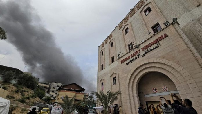 Israel Serang Beruntun Rumah-Rumah Sakit di Gaza, RS Indonesia Kolaps