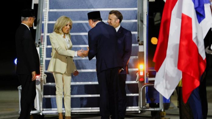 Macron Tiba di Jakarta sampai Sultan Brunei Masuk RS di Malaysia