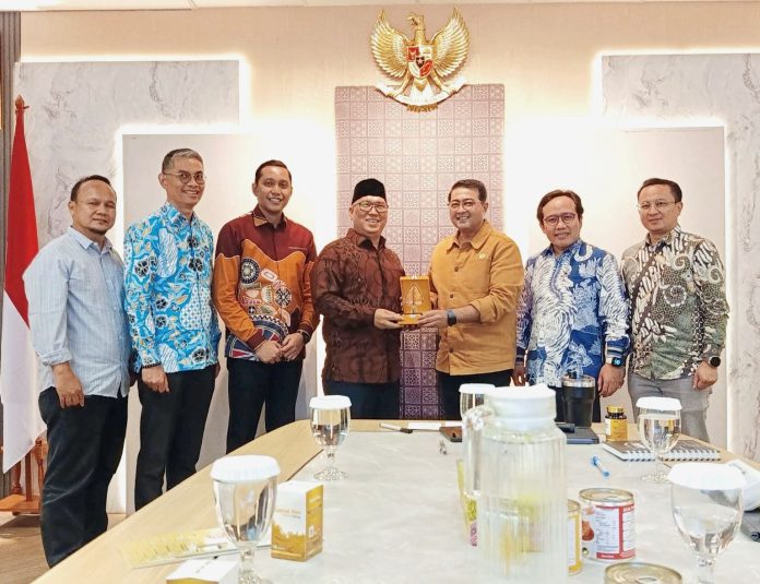 Menteri Ekraf Dorong Kolaborasi Pusat-Daerah Kembangkan Ekonomi Kreatif Berbasis Laut di Kepri - Mimbarkepri.co