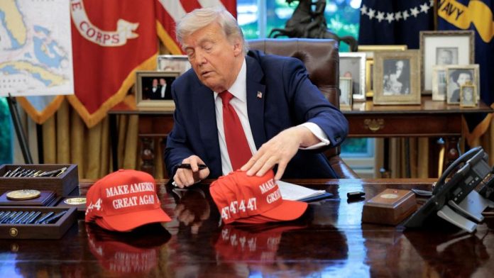 Trump Bakal Kunjungi 3 Negara Teluk Terkaya di Dunia