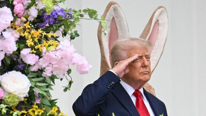 Trump Kasih Nasihat Pernikahan untuk Macron Usai Ditoyor Istri