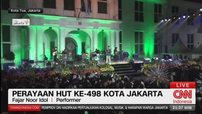 Fajar Noor Idol Ramaikan HUT Jakarta ke-498 di Kota Tua