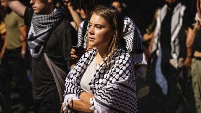 Perjalanan Menegangkan Kapal Bantuan Greta Thunberg Menuju Gaza