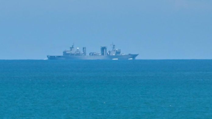 Curhat Nelayan Resah Lihat Kapal Perang China Mondar-mandir di Laut RI