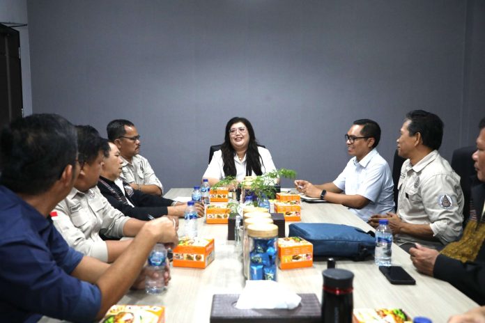 Jaga Ketahanan Air Baku, BP Batam Sambut Rencana Penanaman 1000 Mahoni - BP Batam