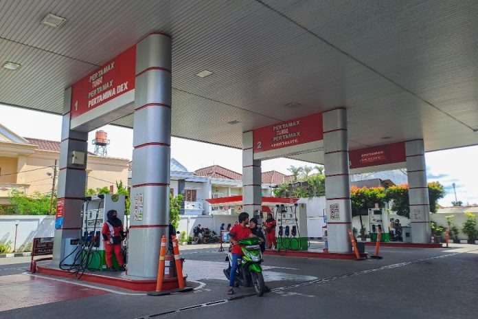 RI Bakal Impor Energi dari AS Usai Tarif Trump Turun, Harga BBM Bisa Naik?