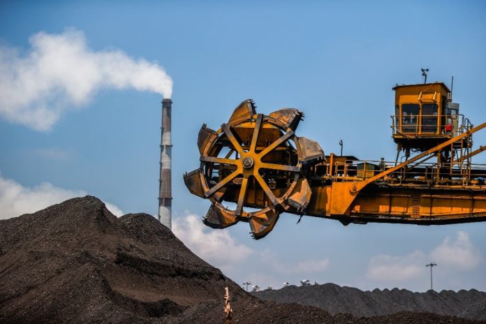 5 Sektor Penopang PDB Kuartal II/2025: Tambang Terjun Bebas, Manufaktur Stagnan 18%