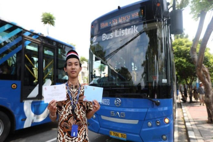 Dari Supir Bajaj hingga Pedagang Es Teh jadi Tamu Undangan Upacara 17 Agustus di Istana Negara