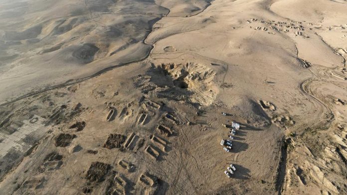 FOTO: Kuburan Massal Bekas Kekejaman ISIS di Irak Berisi 4 Ribu Jasad