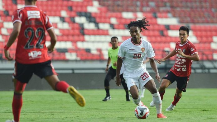 Semen Padang vs PSM, Ronaldo Masih Absen