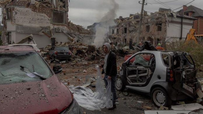 FOTO: Serangan Besar-besaran 595 Drone Rusia Porak-poranda Ukraina